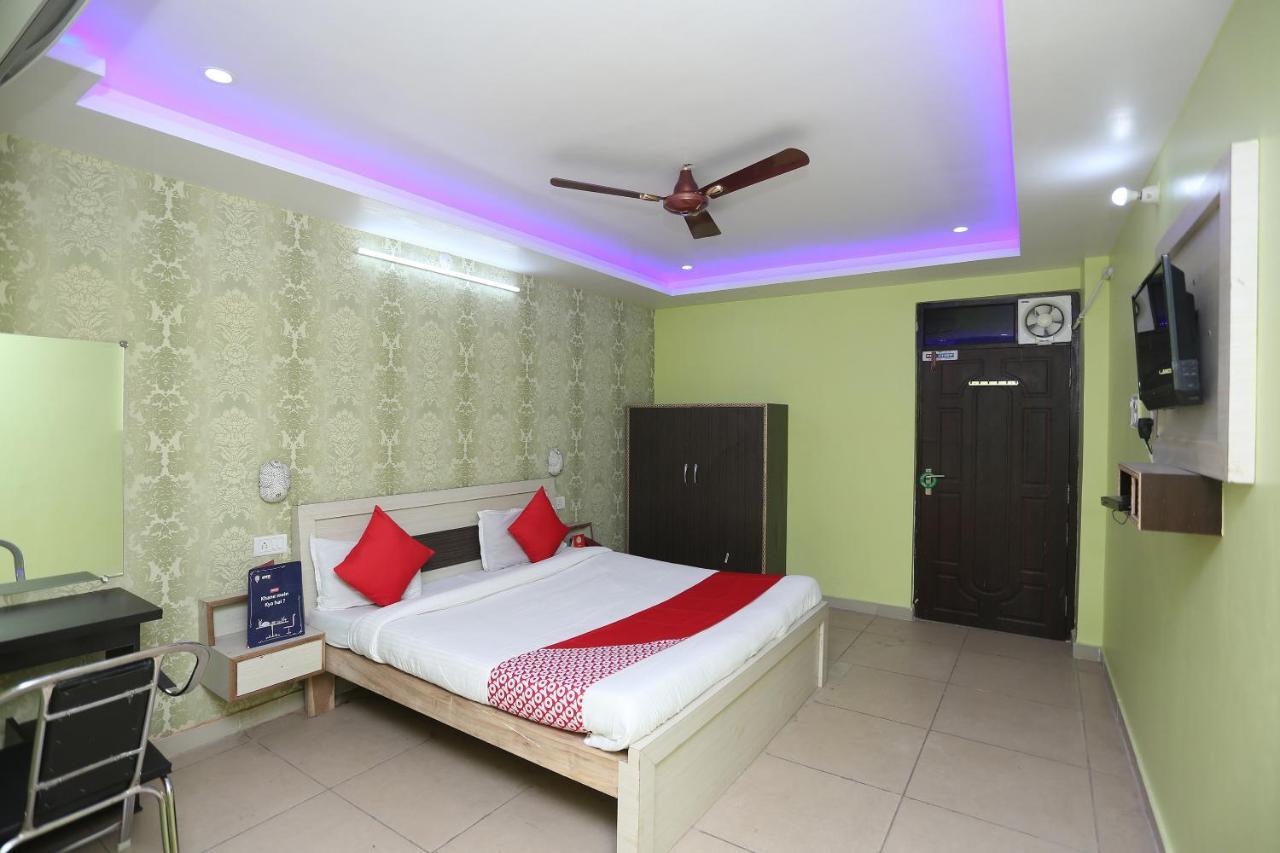 Oyo Hotel New Metro Near Phoenix United Lucknow Exterior photo
